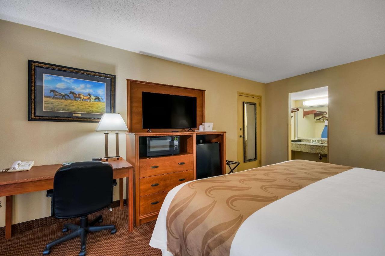 Quality Inn Chickasha Exteriör bild